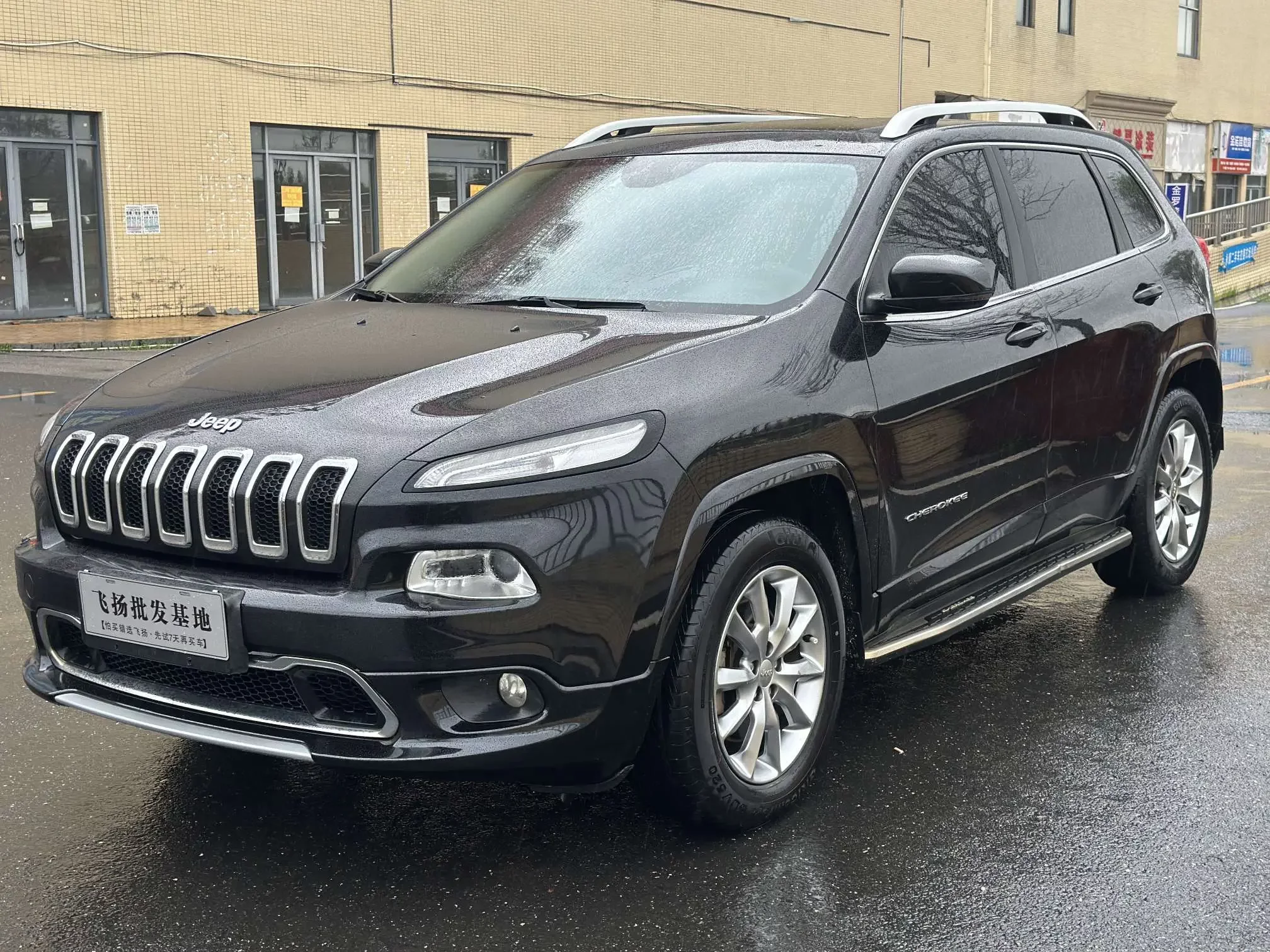 Jeep Cherokee  из Китая