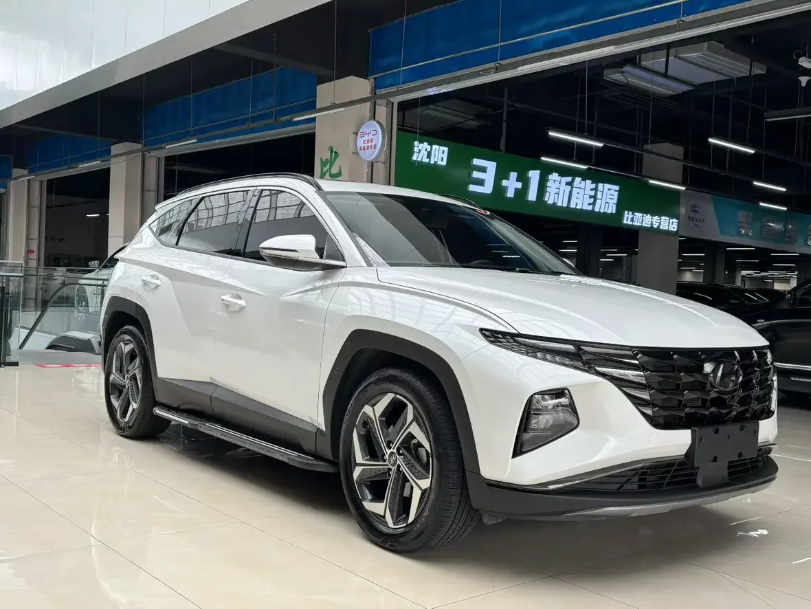 Hyundai Tucson L