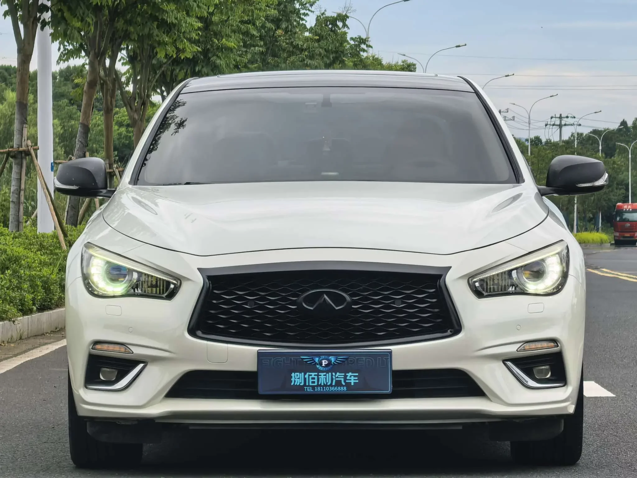 Infiniti Q50L  из Китая