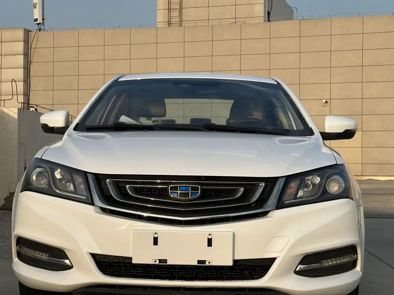 Geely emgrand