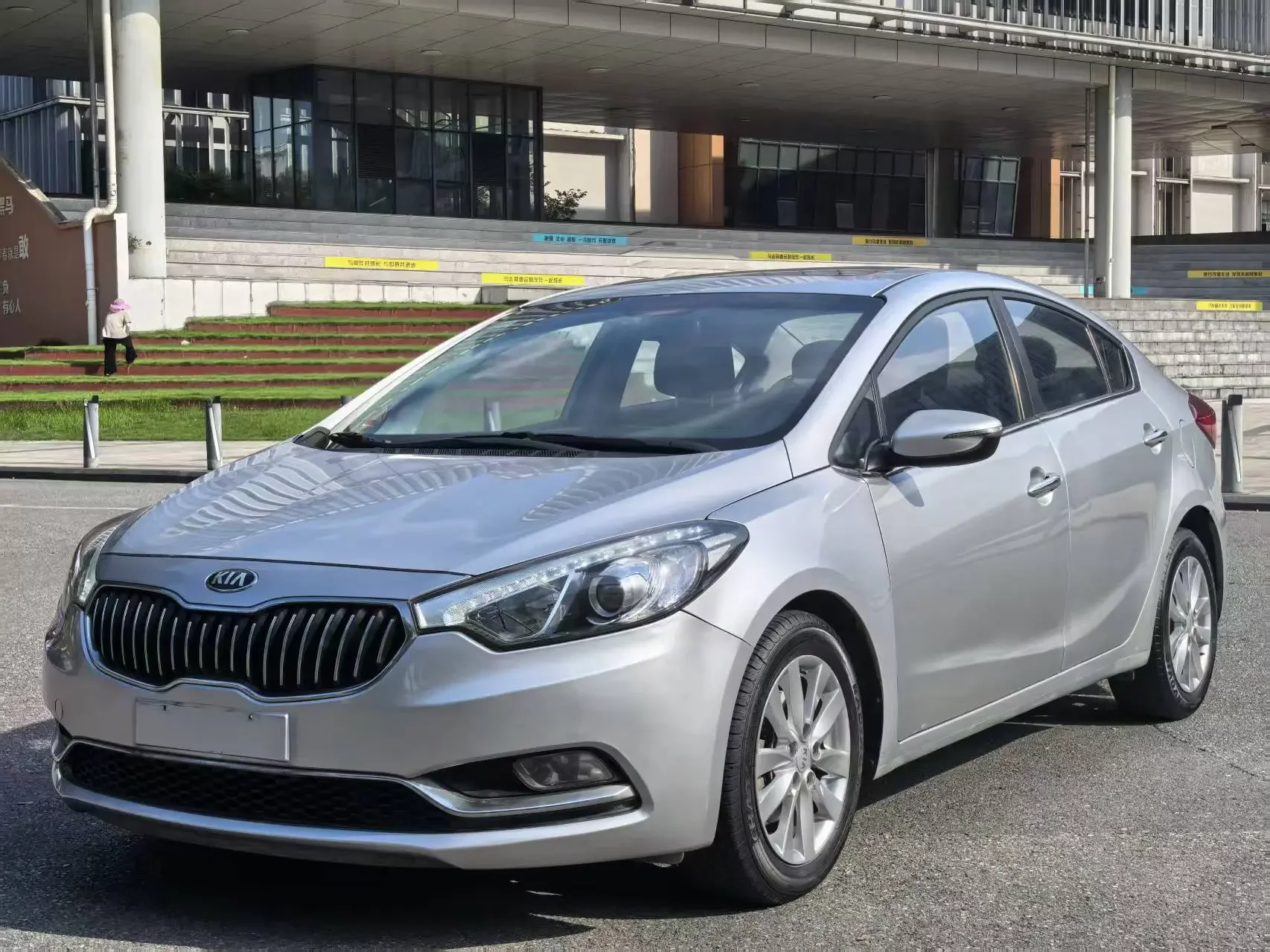 Kia K3  из Китая