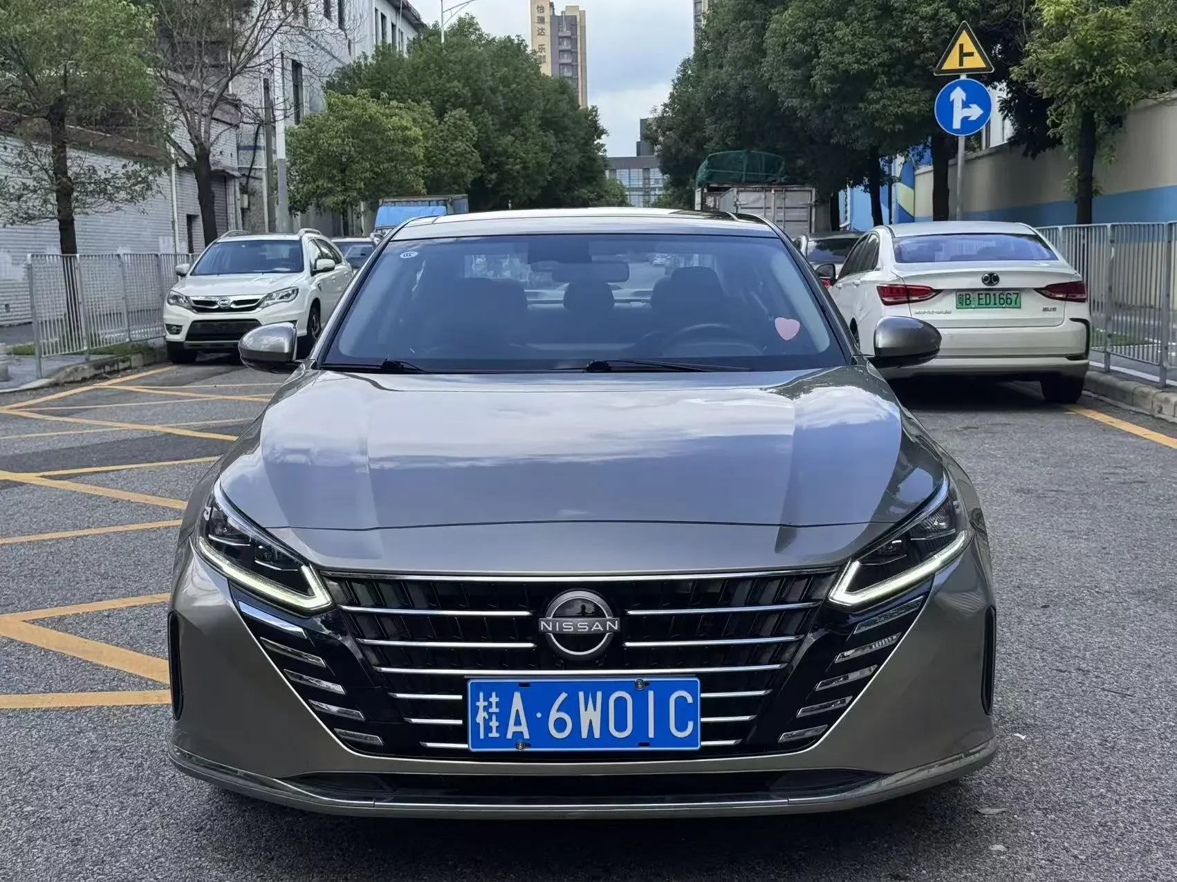 Nissan Altima