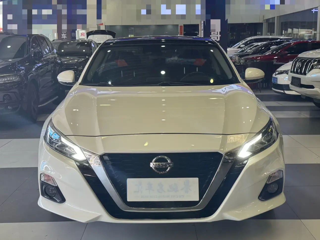 Nissan Altima (Teana)  из Китая