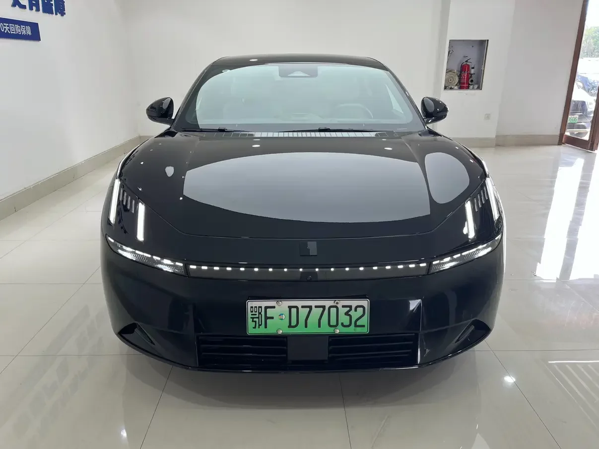 Lynk & Co Z10