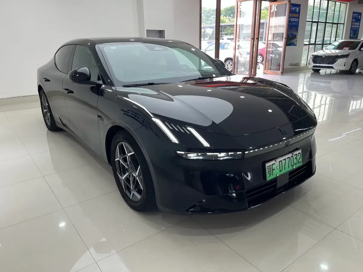 Lynk & Co Z10