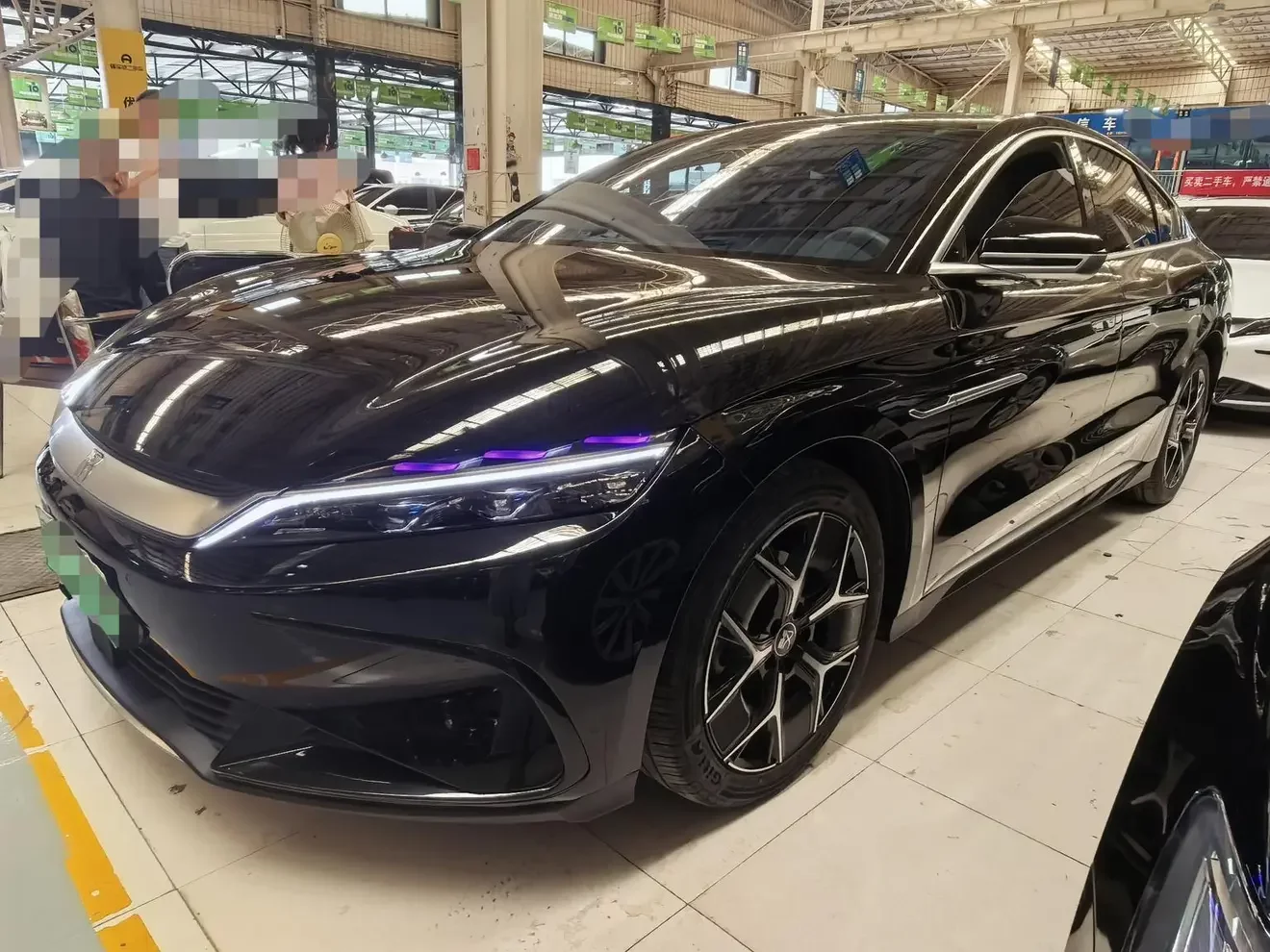 BYD Han EV