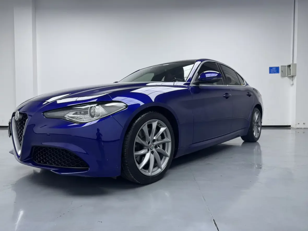 Alfa romeo Giulia Juliet  из Китая