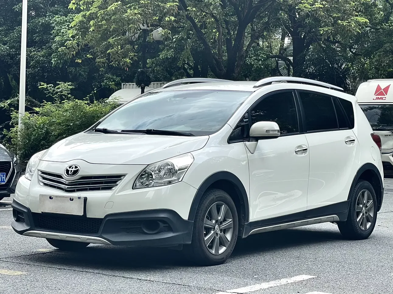 Toyota Verso / EZ  из Китая
