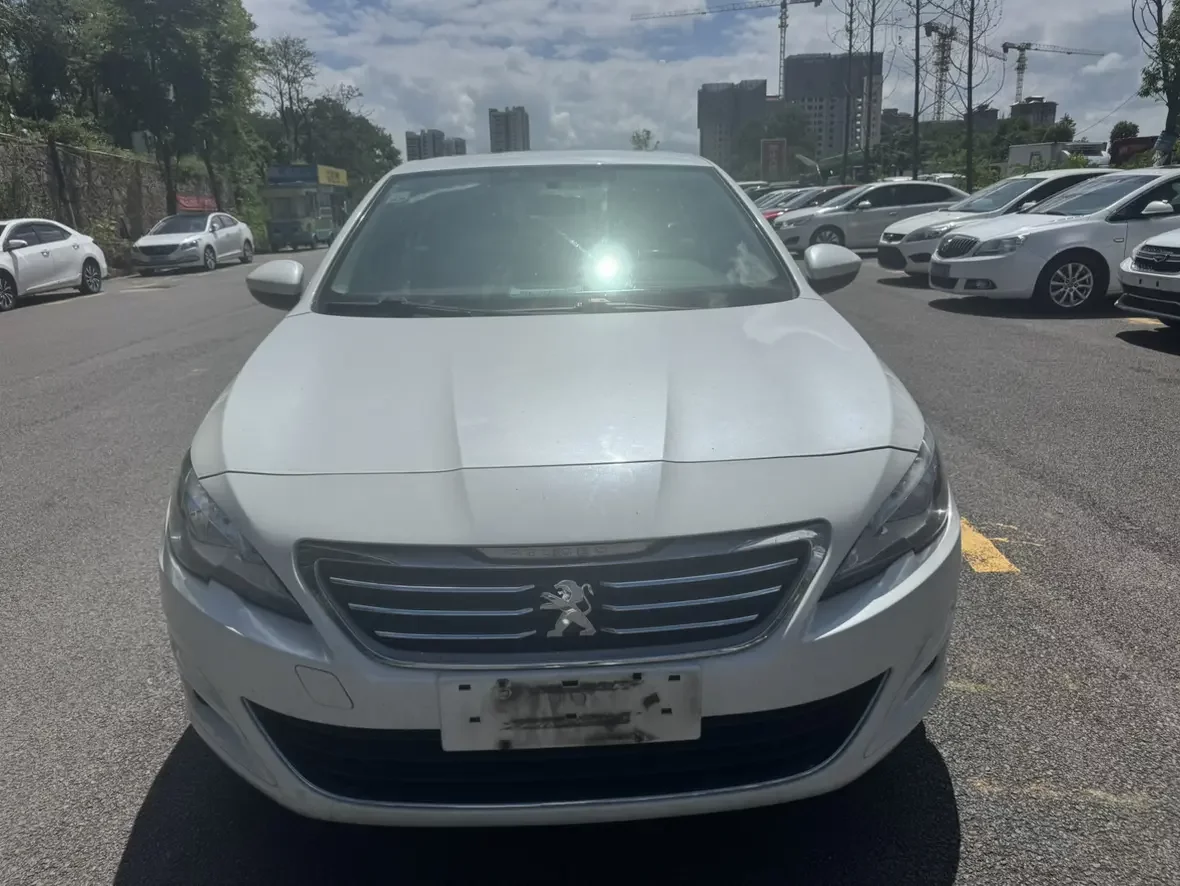 Peugeot 408  из Китая