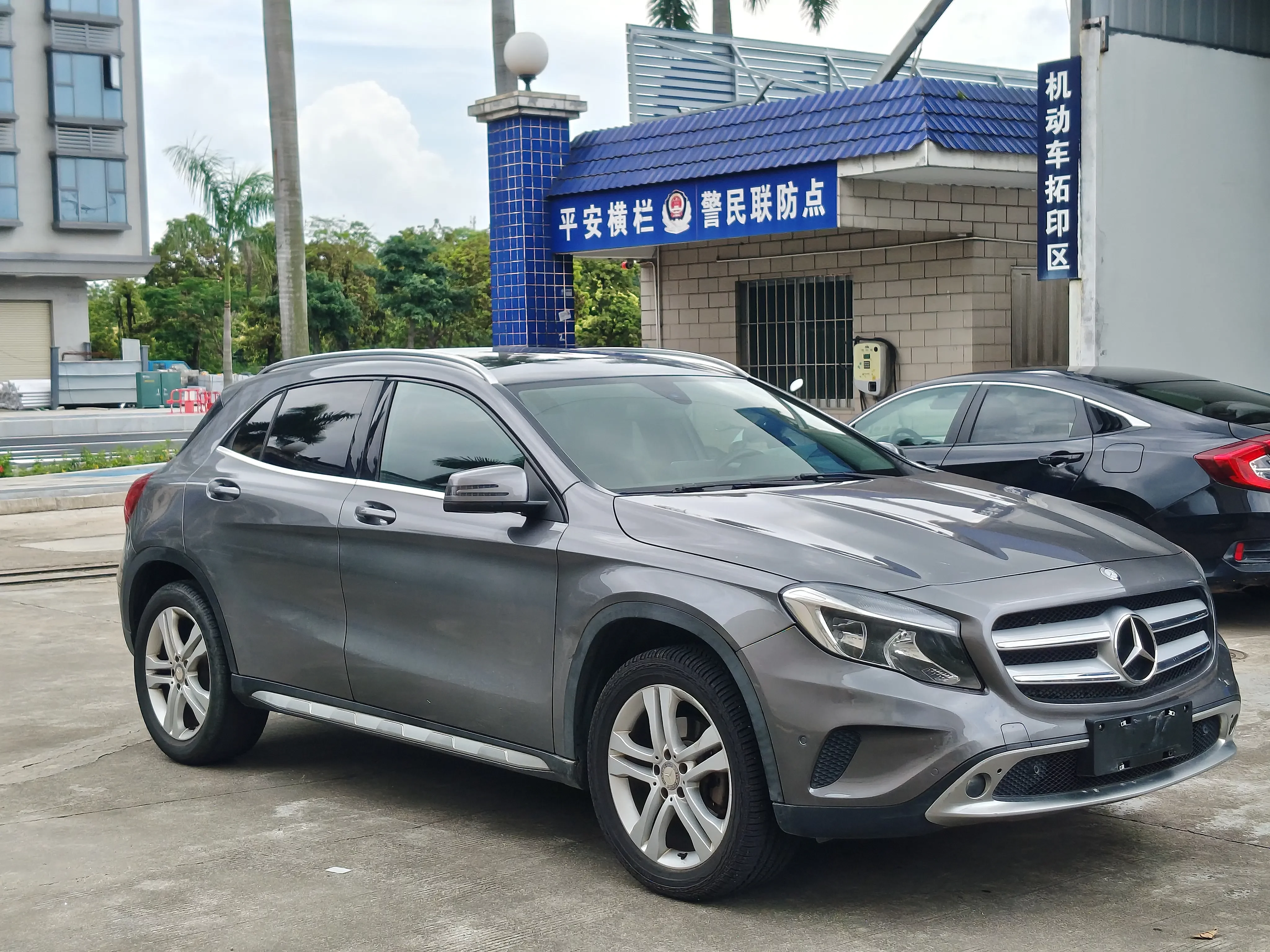 Mercedes-Benz GLA