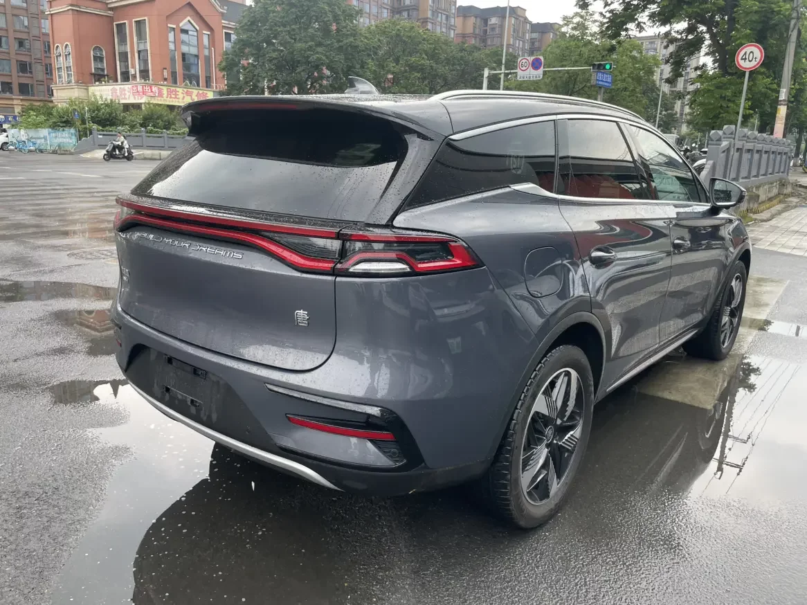 BYD Tang DM