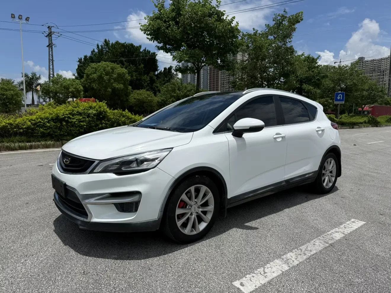 Geely Emgrand GS