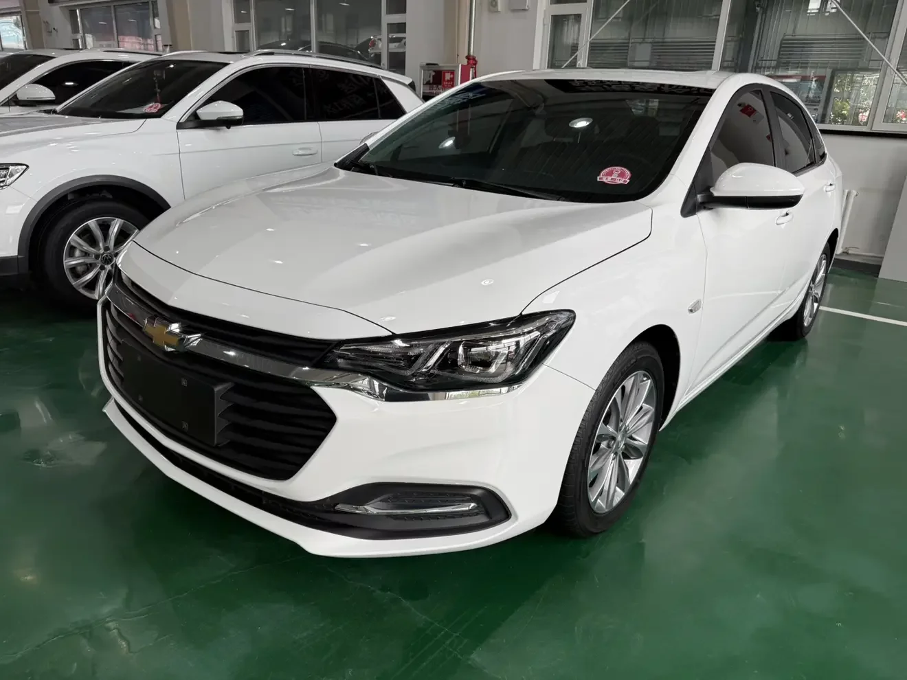 Chevrolet Monza (Cruze)  из Китая
