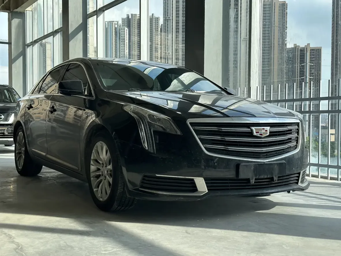 Cadillac XTS