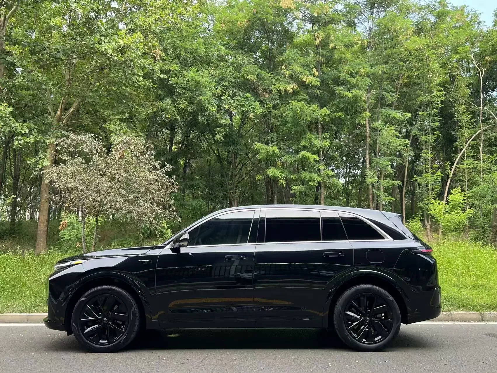 Lixiang L7
