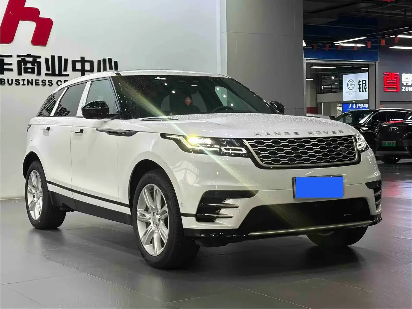 Land Rover Range Rover Velar