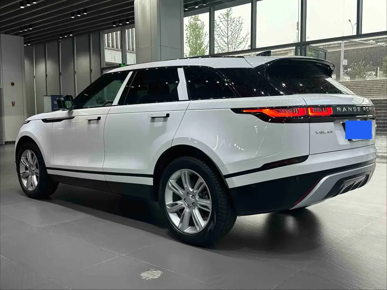 Land Rover Range Rover Velar