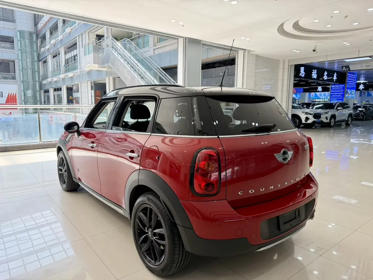 MINI COUNTRYMAN