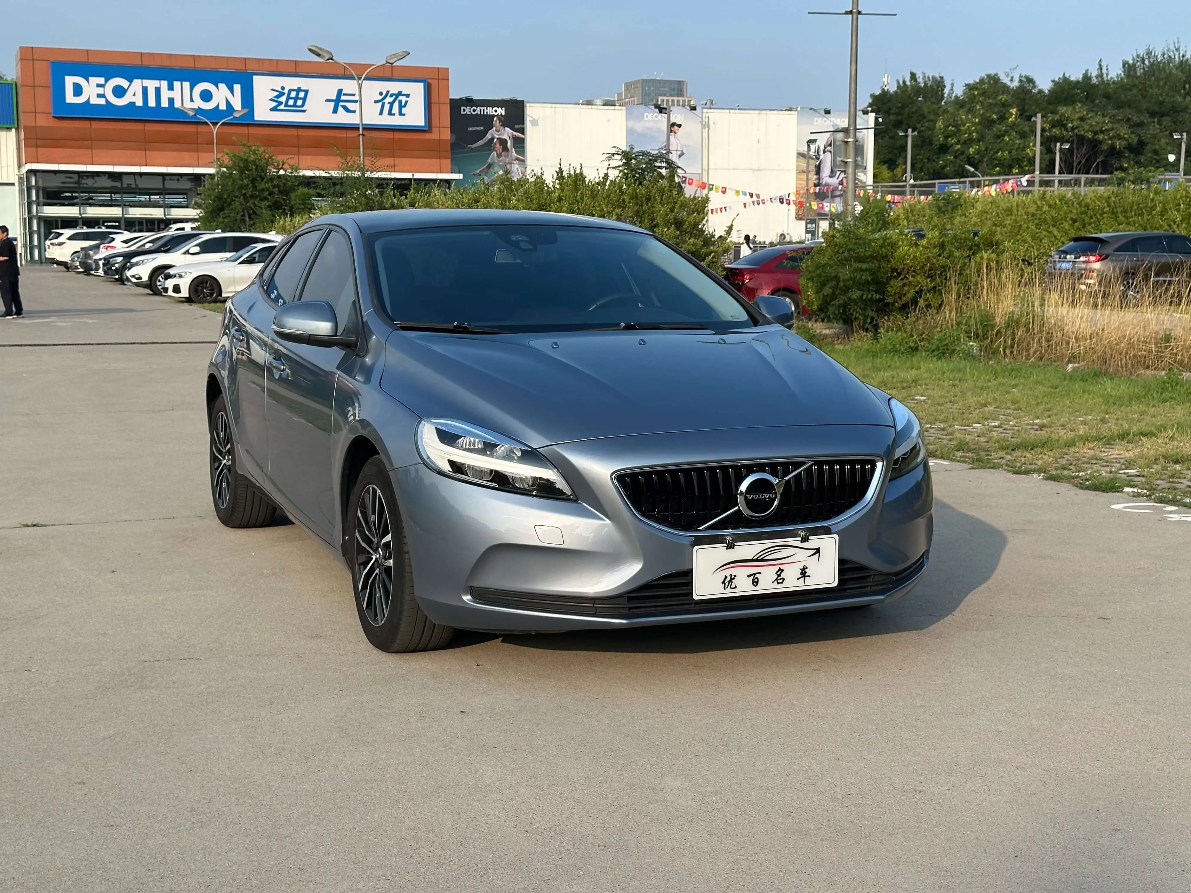 Volvo V40