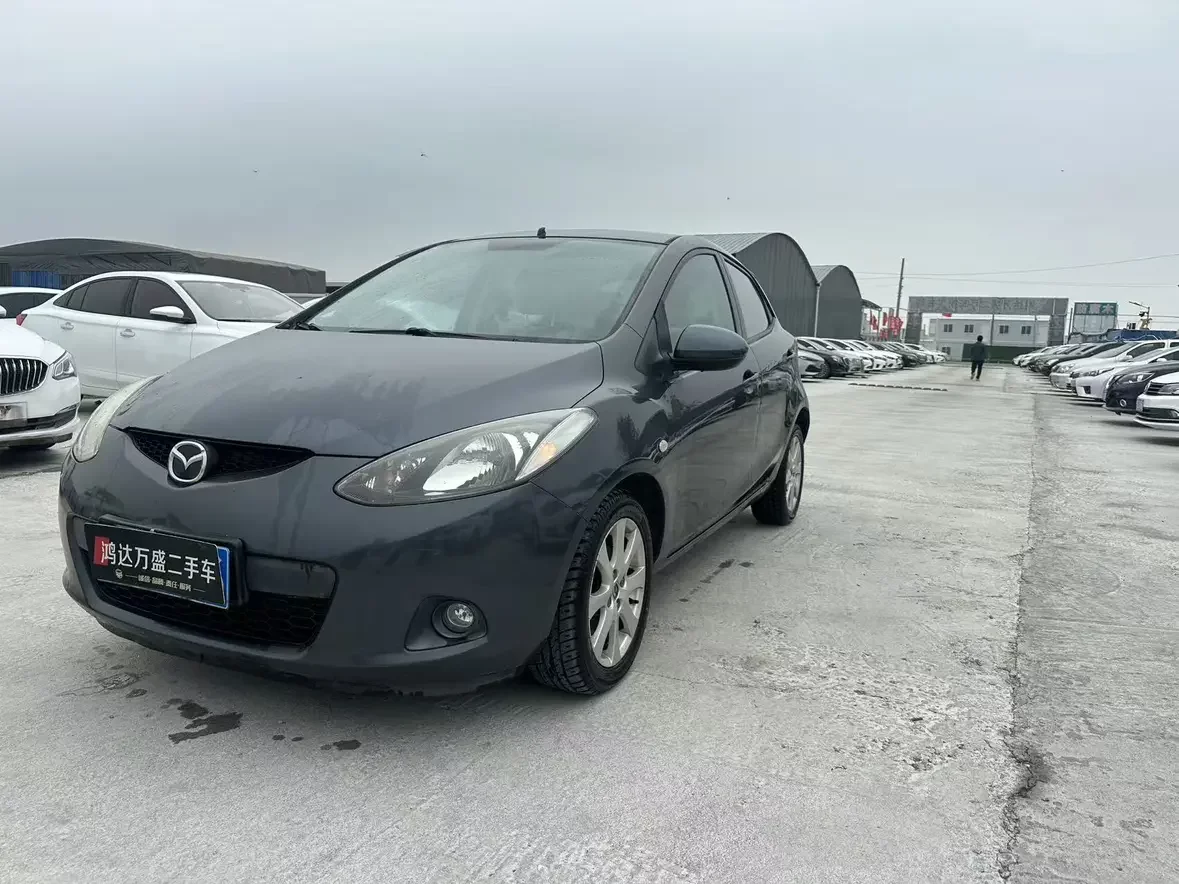 Mazda 2  из Китая