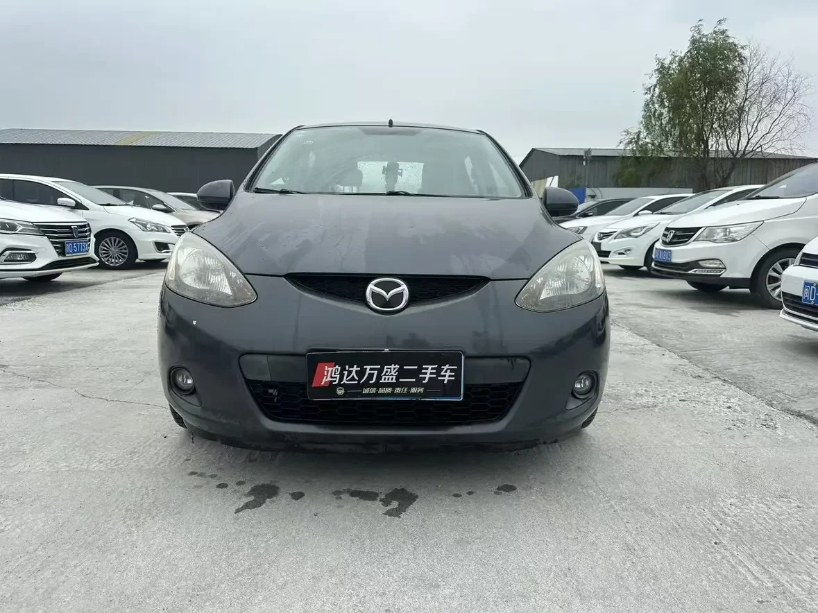 Mazda 2  из Китая