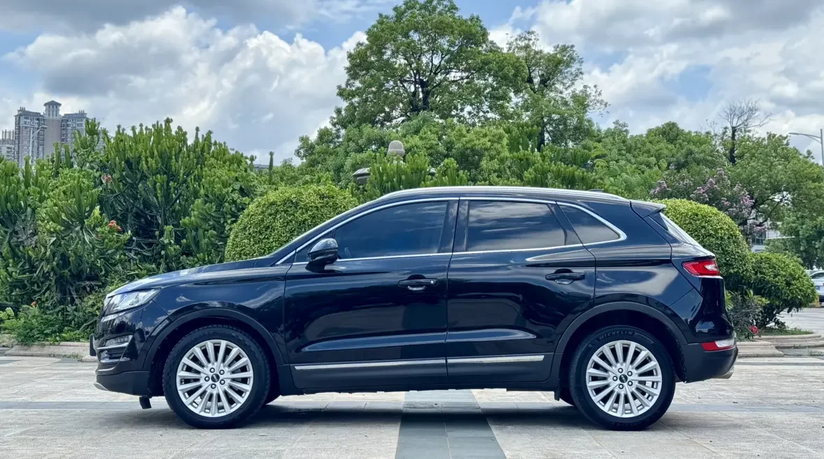 Lincoln MKC