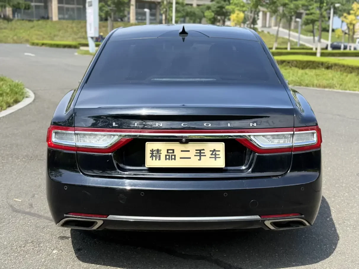 Lincoln Continental