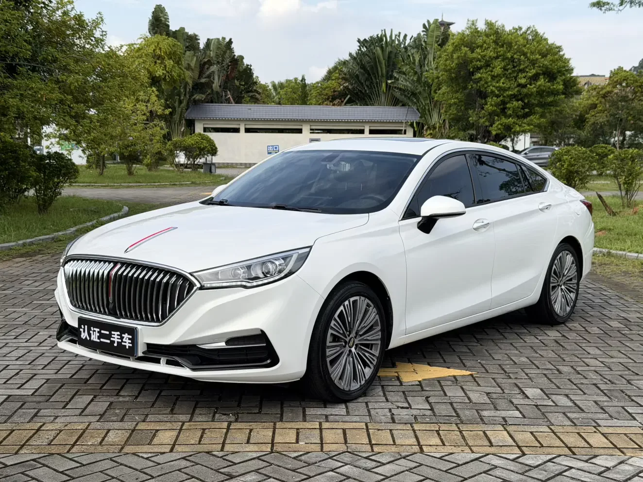 Hongqi H5 classic  из Китая