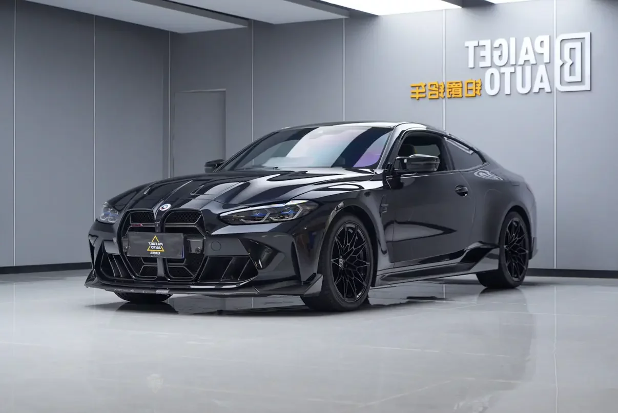 BMW M4