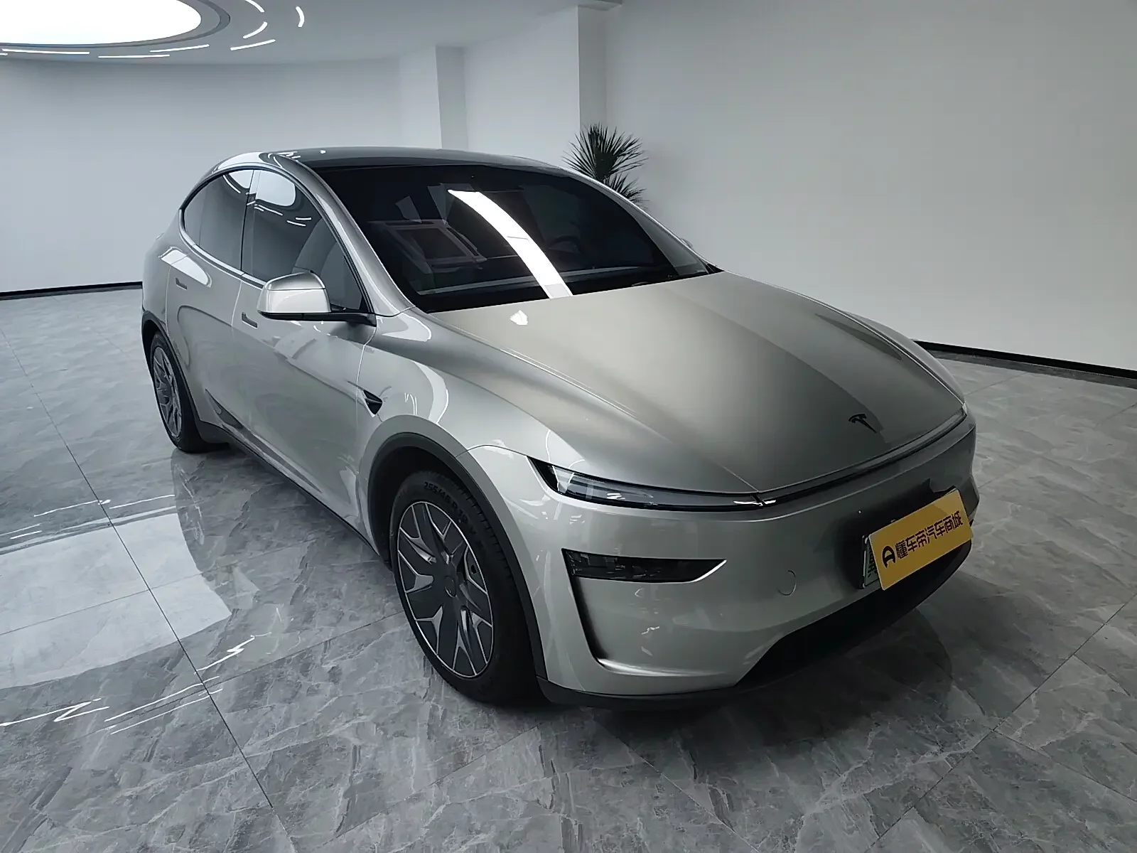 Tesla Model YL
