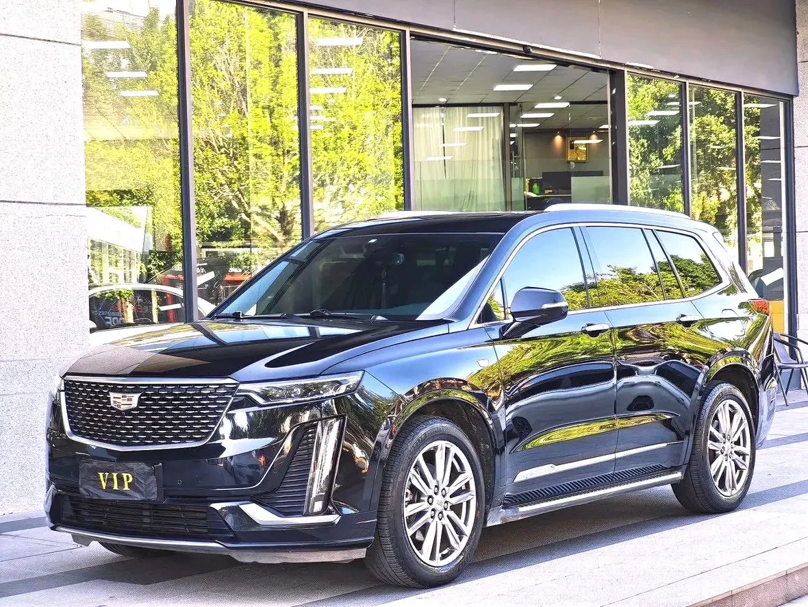 Cadillac XT6