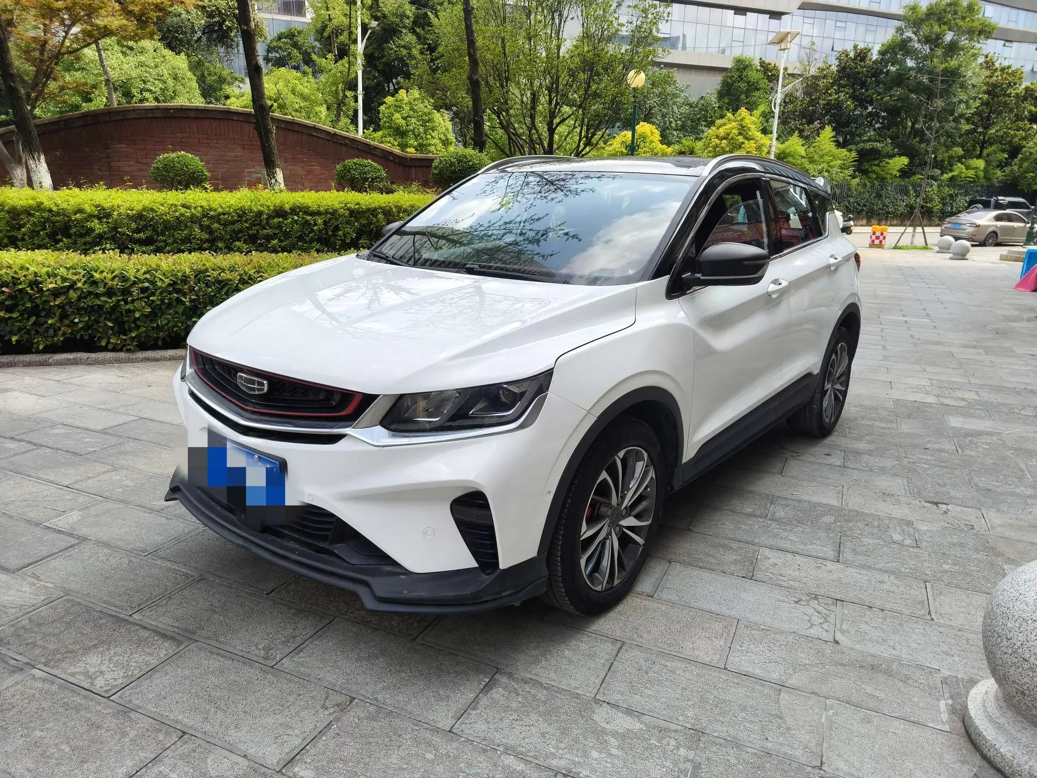 Geely Coolray SX11
