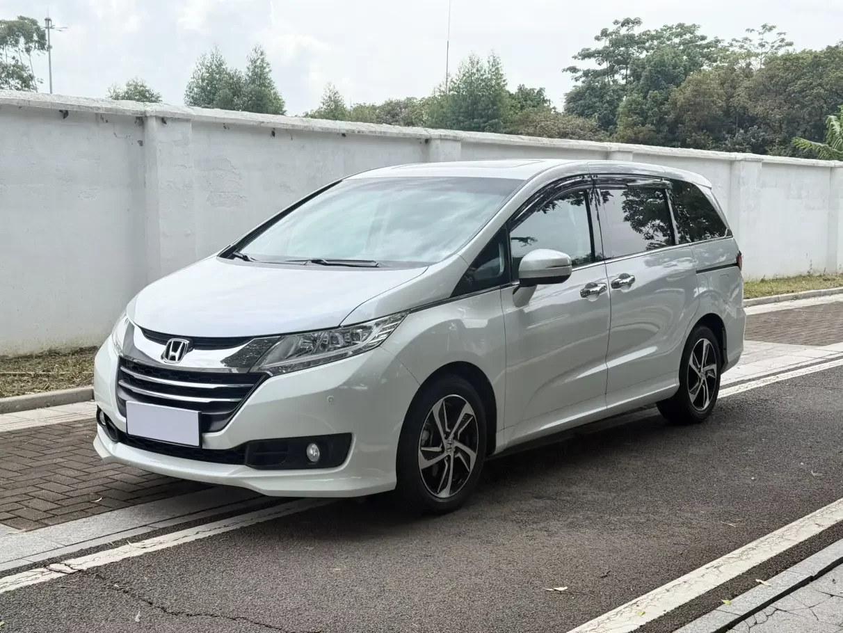 Honda Odyssey  из Китая