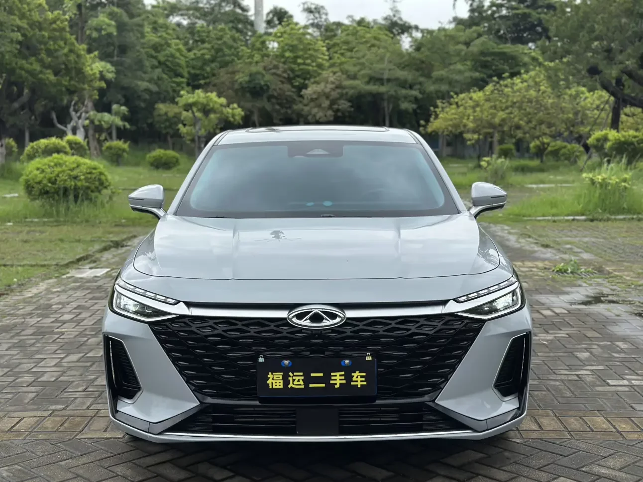 Chery Arrizo 8