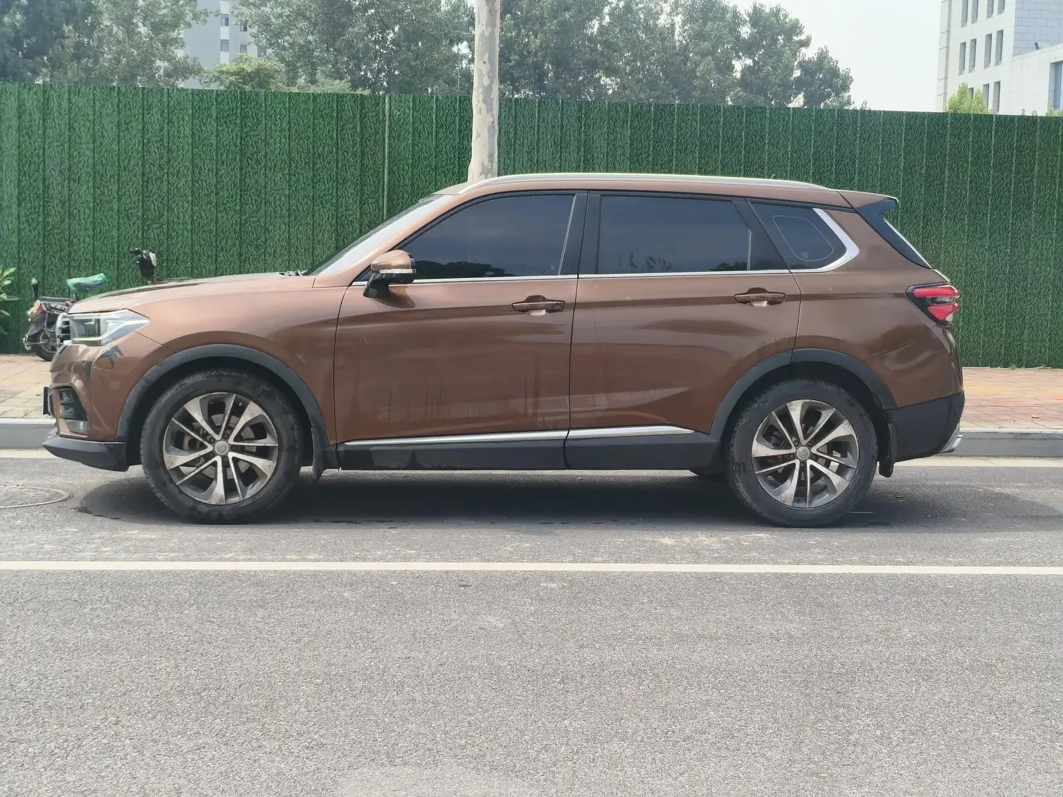 Brilliance Zhonghua V7