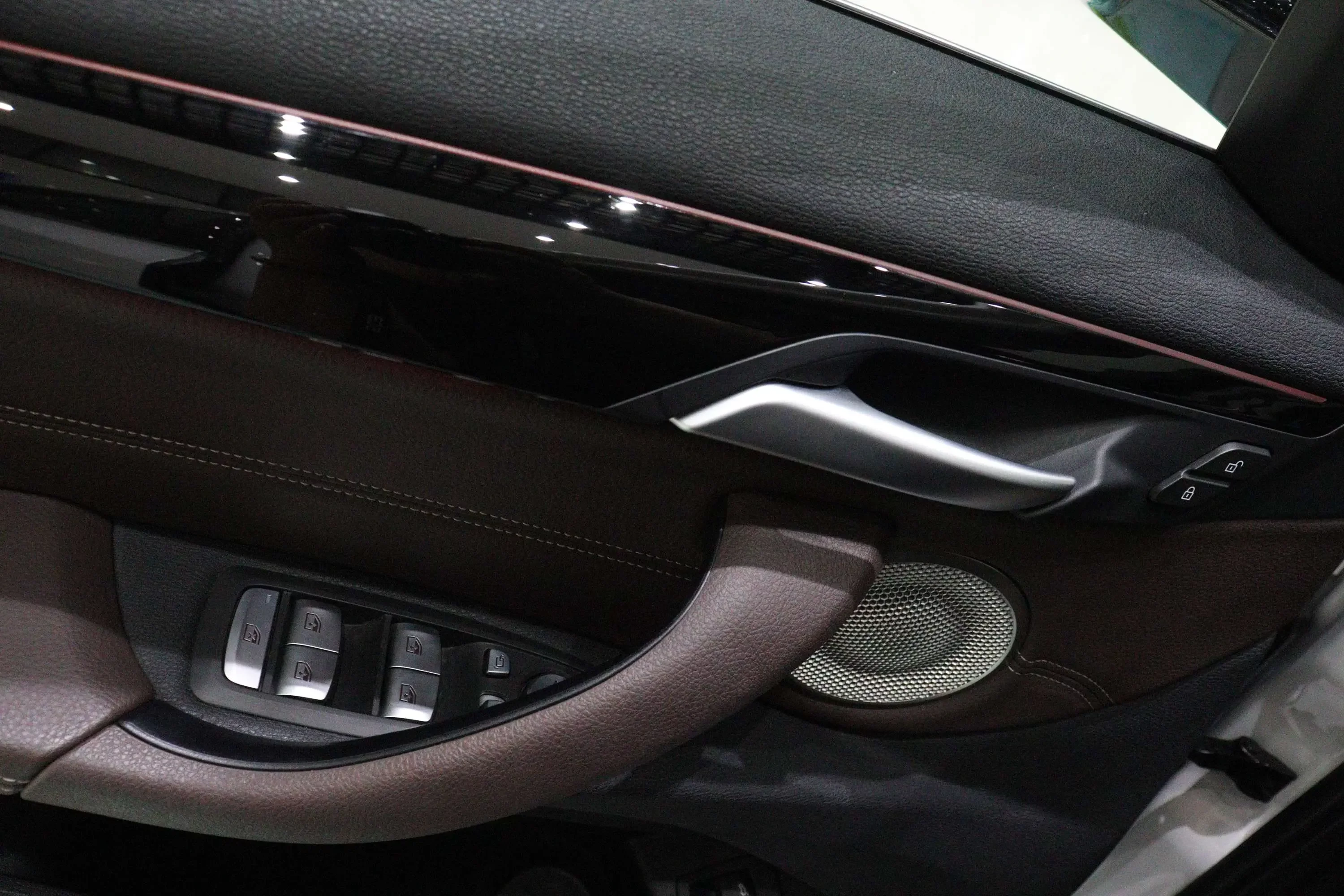 catalog-car-23