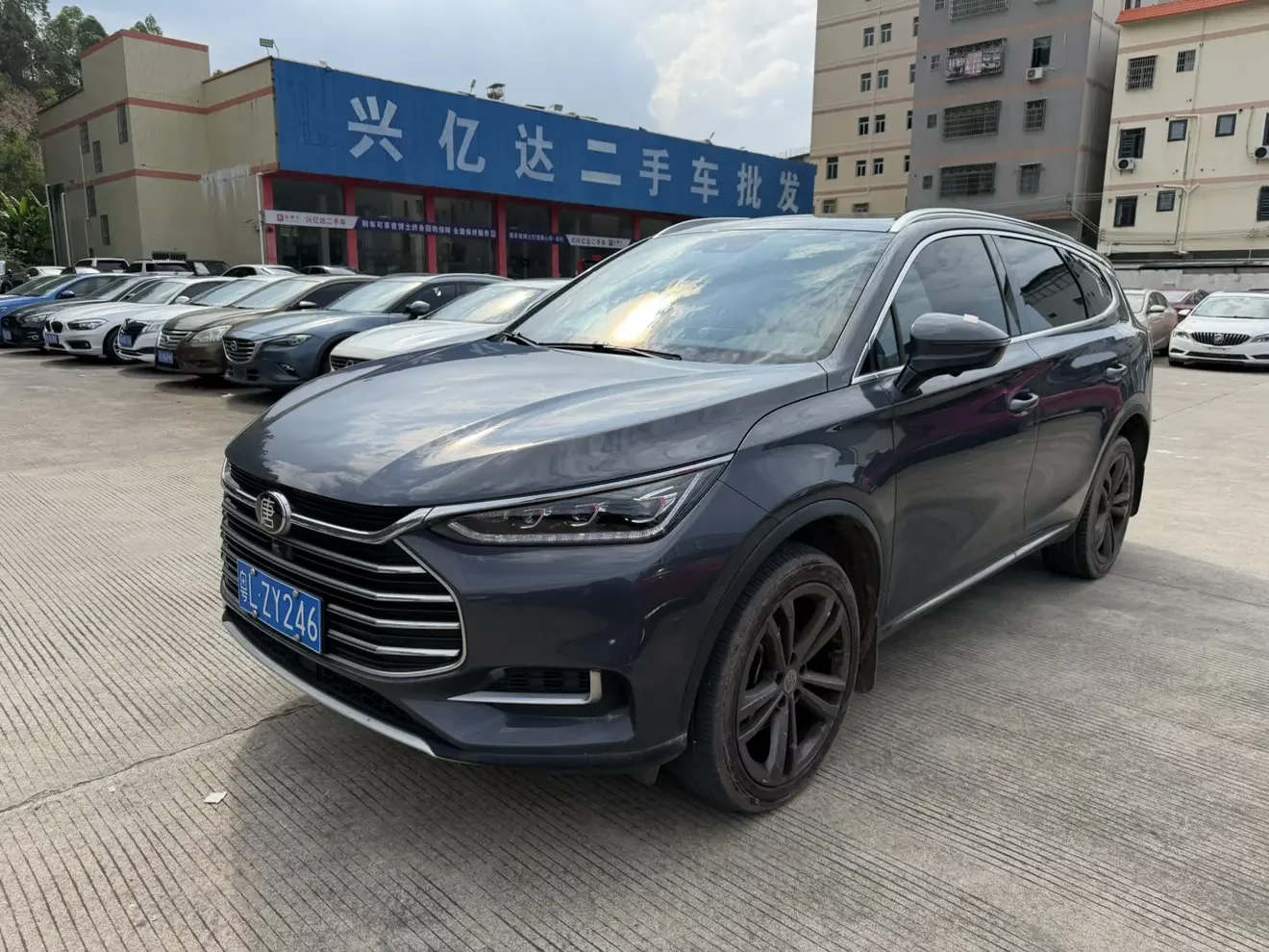 BYD Tang