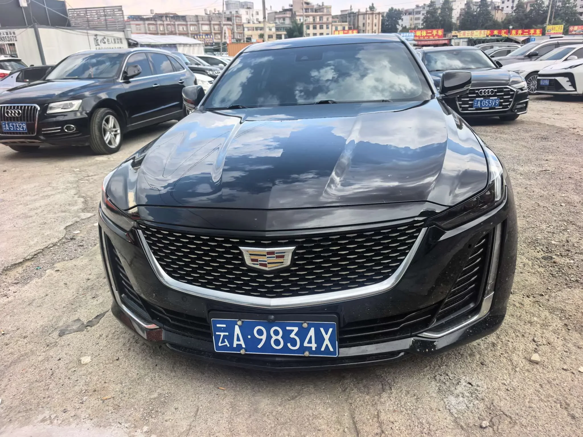 Cadillac CT5  из Китая