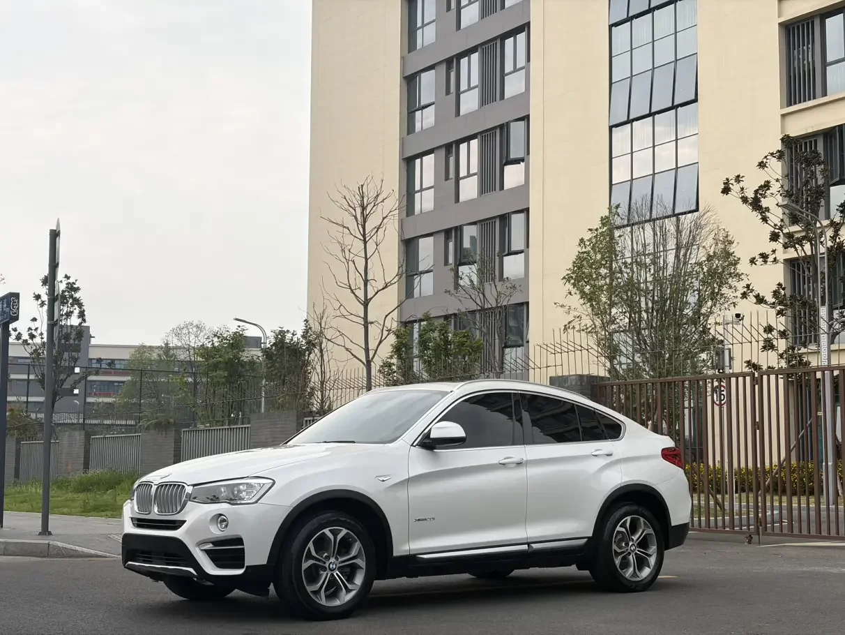 BMW X4  из Китая