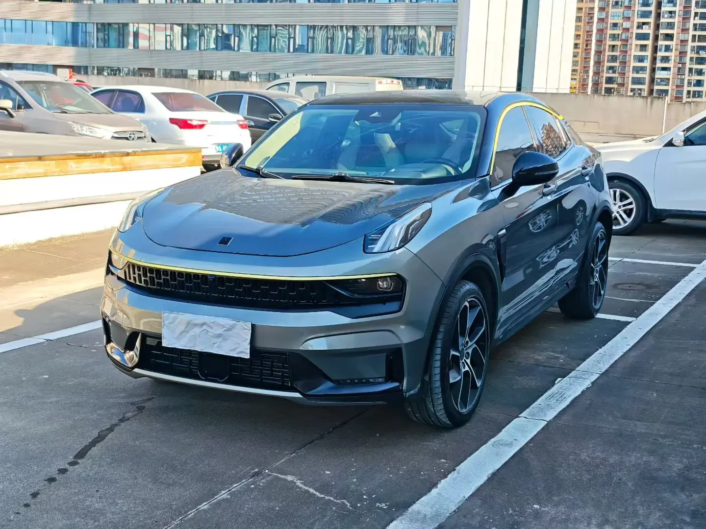 Lynk & Co 05