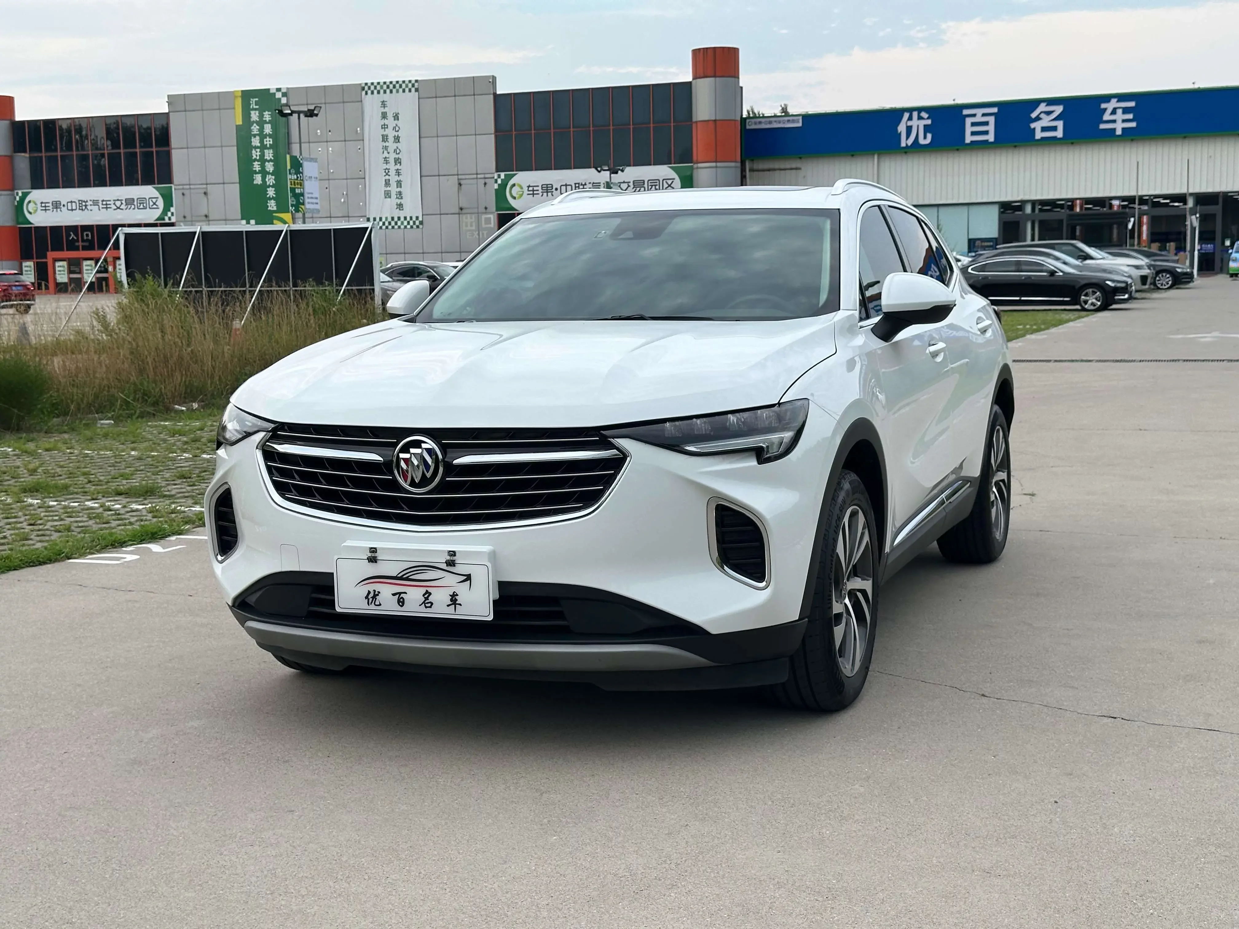 Buick Envision S  из Китая