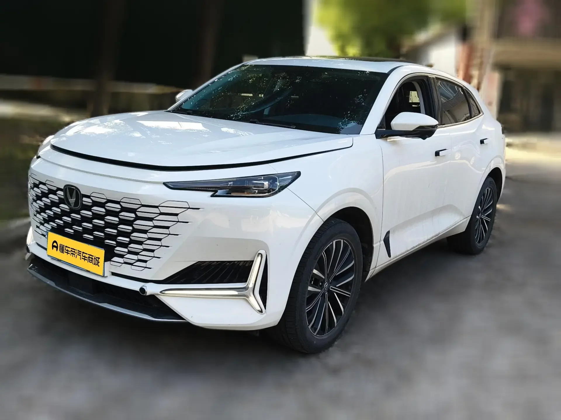 Changan UNI-K  из Китая