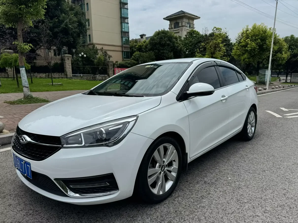 Chery Arrizo 5