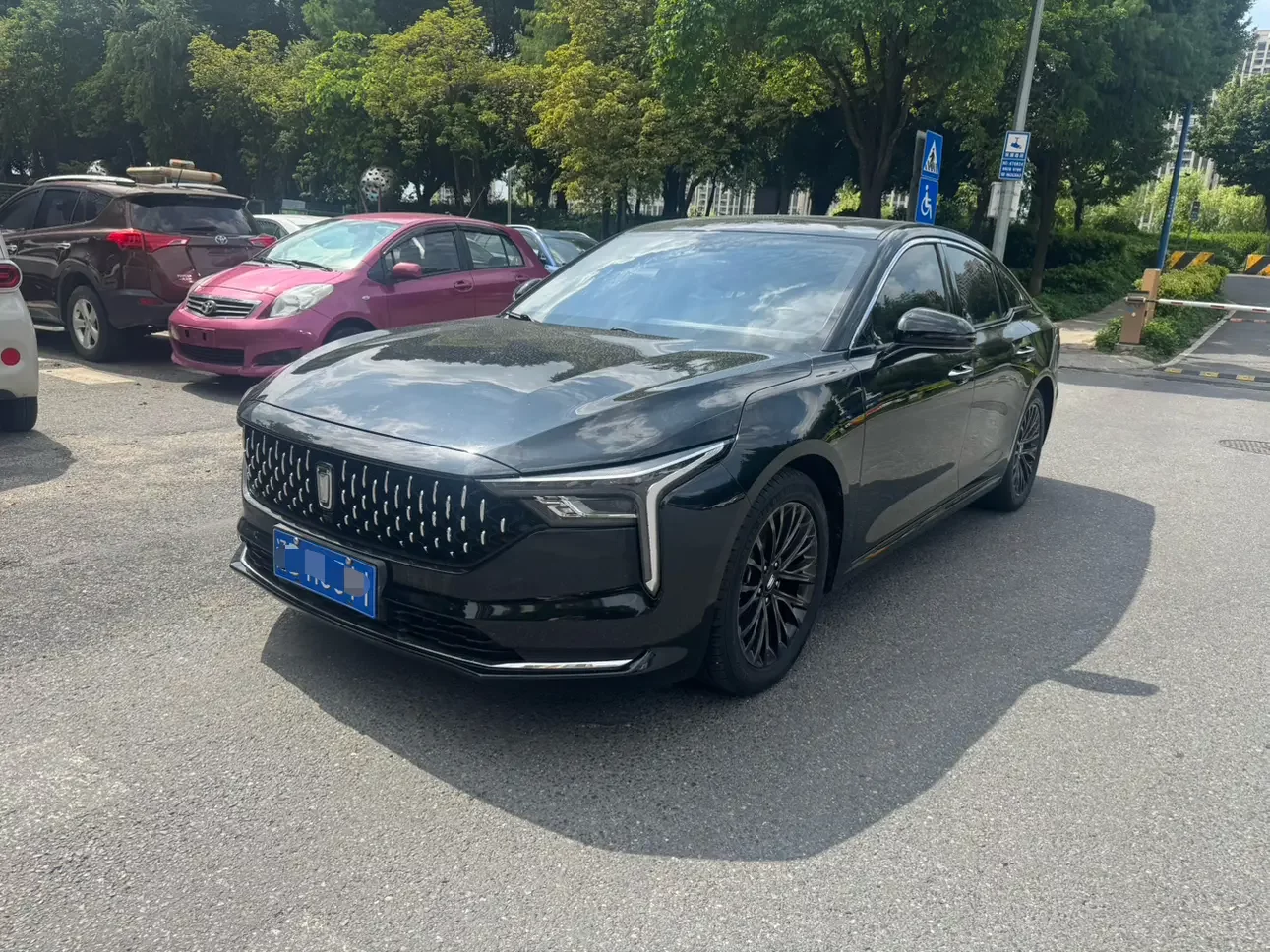 FAW Bestune B70 (Besturn B70)  из Китая