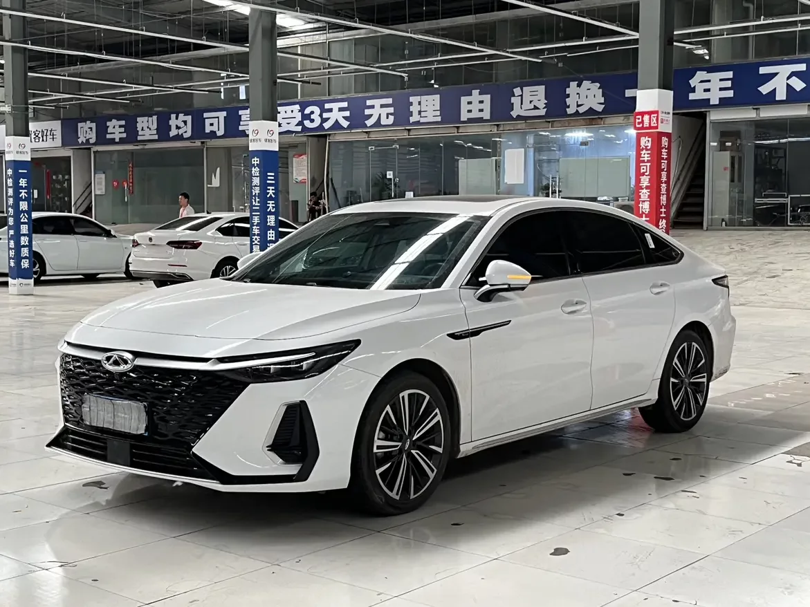 Chery Arrizo 8