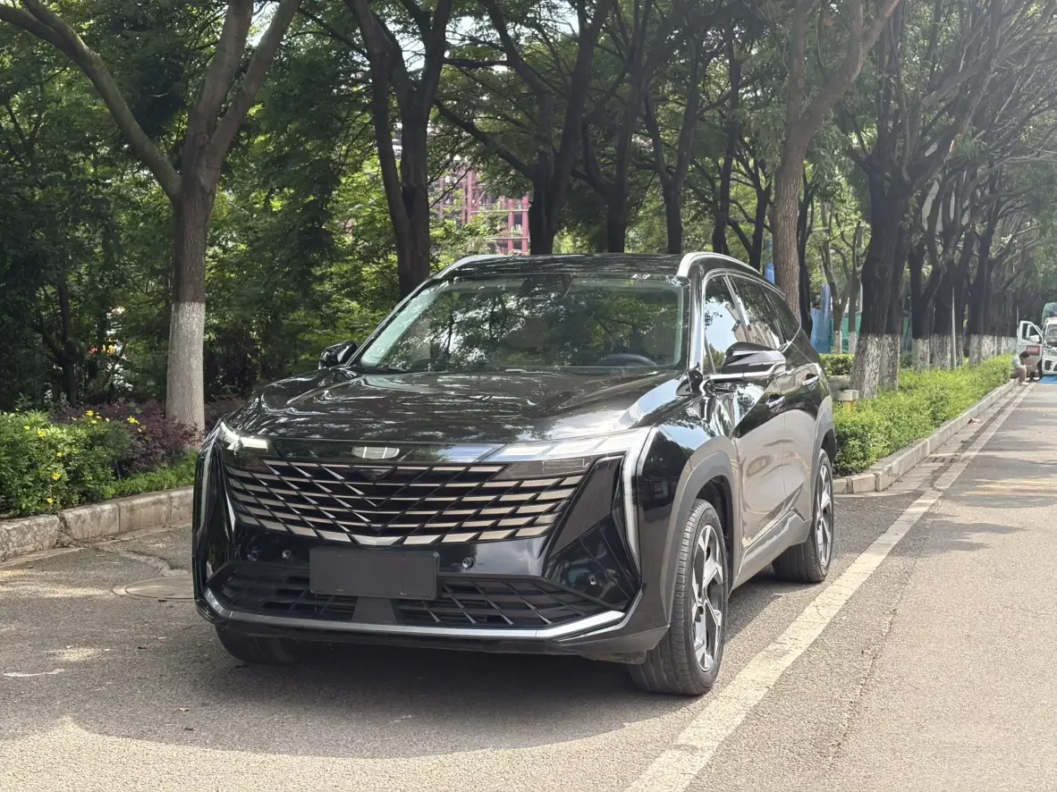 Geely Atlas L