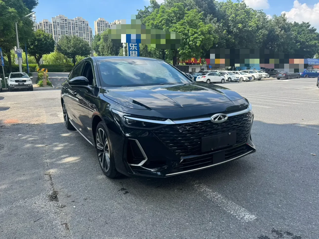 Chery Arrizo 8