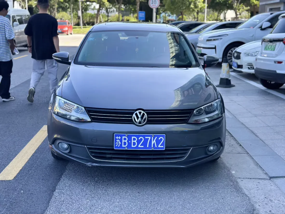 Volkswagen Sagitar