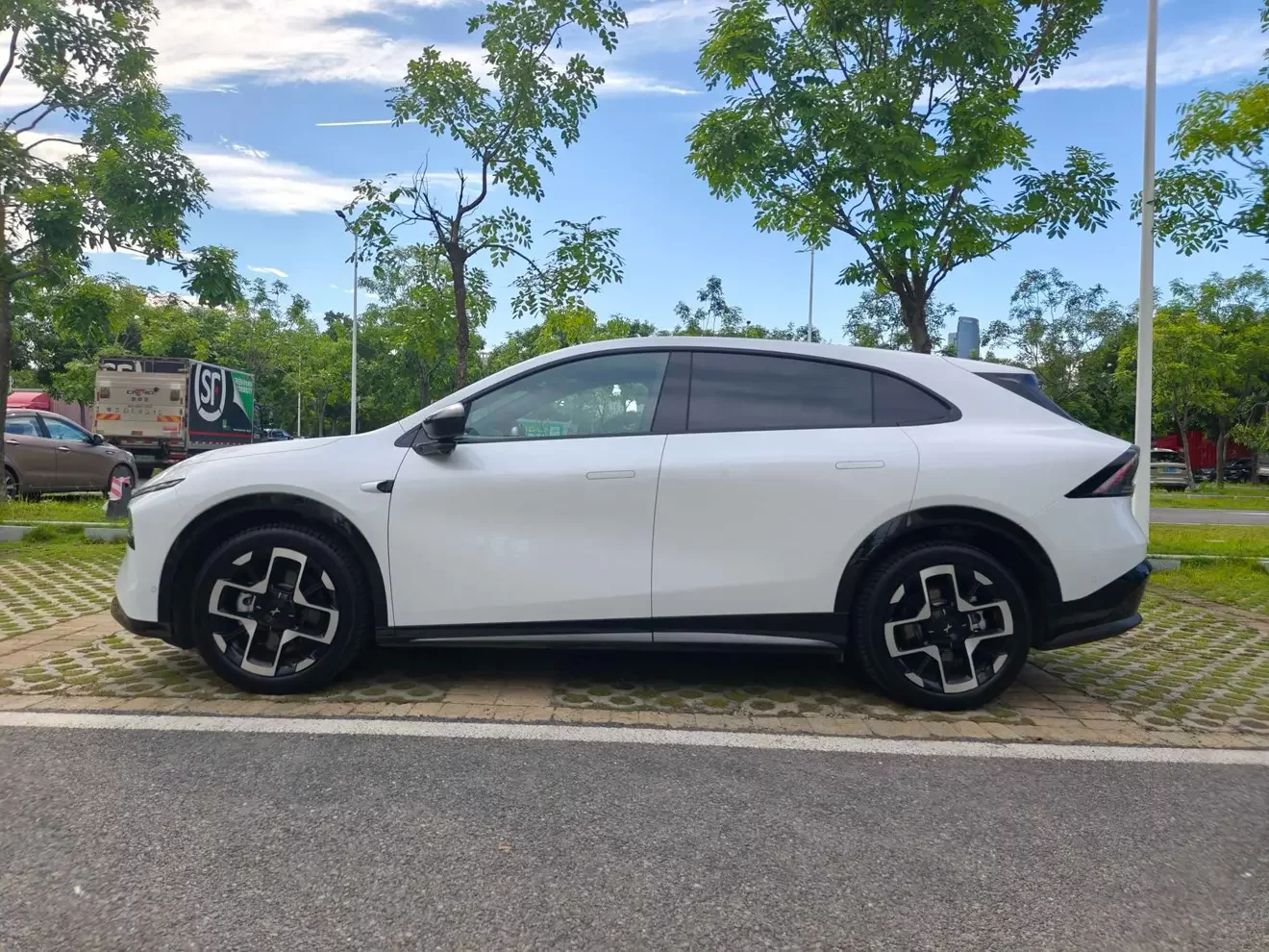 Xpeng G7