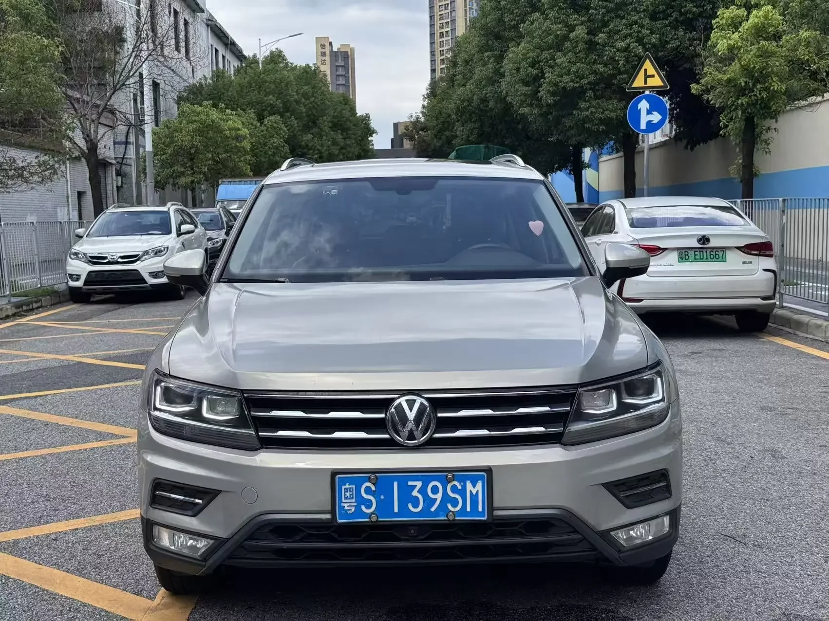 Volkswagen Tiguan L